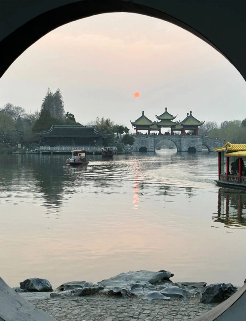 5_places_to_enjoy_spring_scenery_in_China-3.jpg 78805a221a988e79ef3f42d7c5bfd418 1749453979